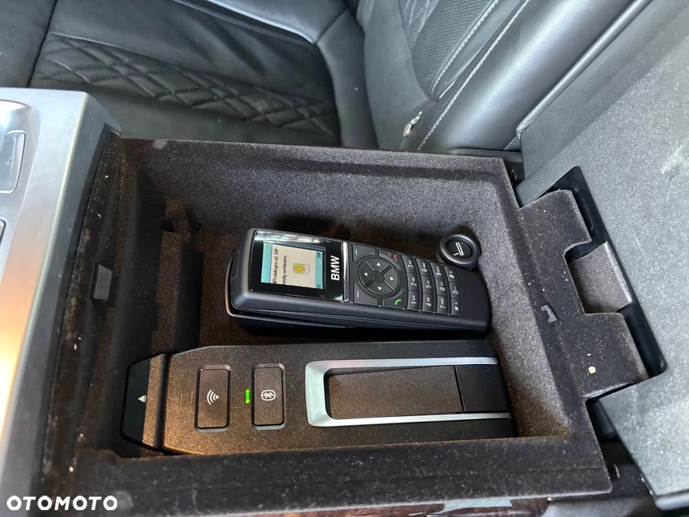 BMW Seria 7 750Ld xDrive sport - 13