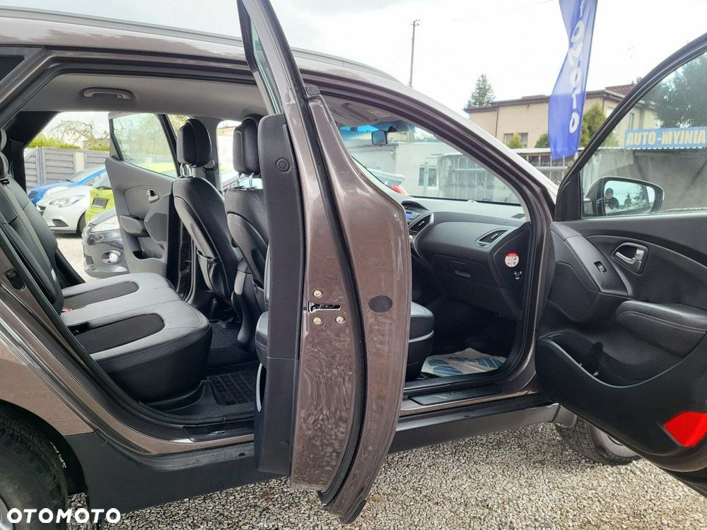 Hyundai ix35 - 23