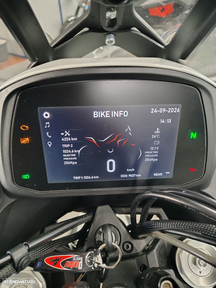 Moto Morini X-Cape - 24