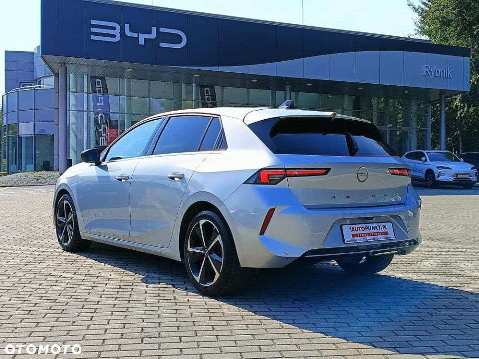 Opel Astra - 3