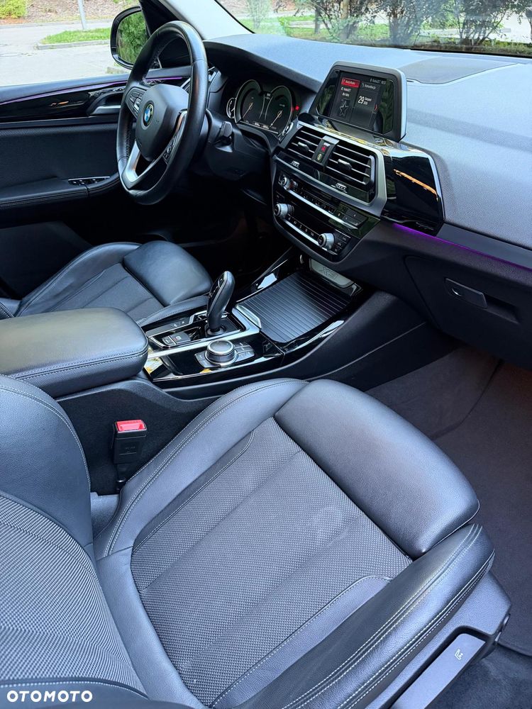 BMW X3 xDrive20d Luxury Line - 19