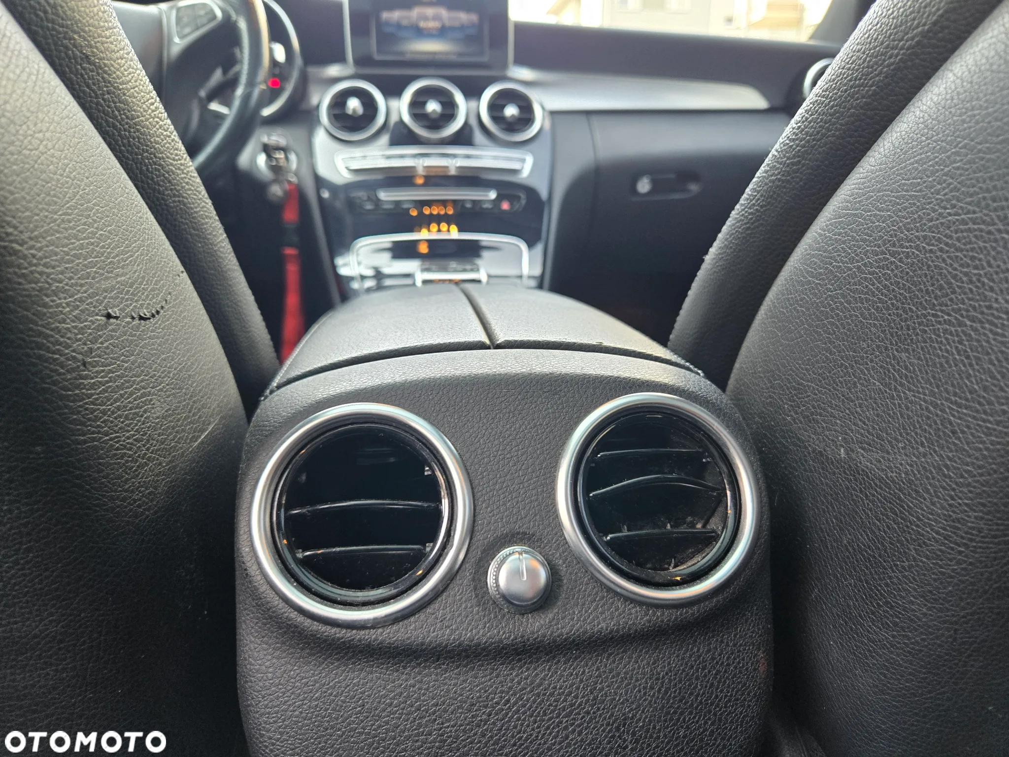 Mercedes-Benz Klasa C 220 (BlueTEC) d T 7G-TRONIC AMG Line - 12