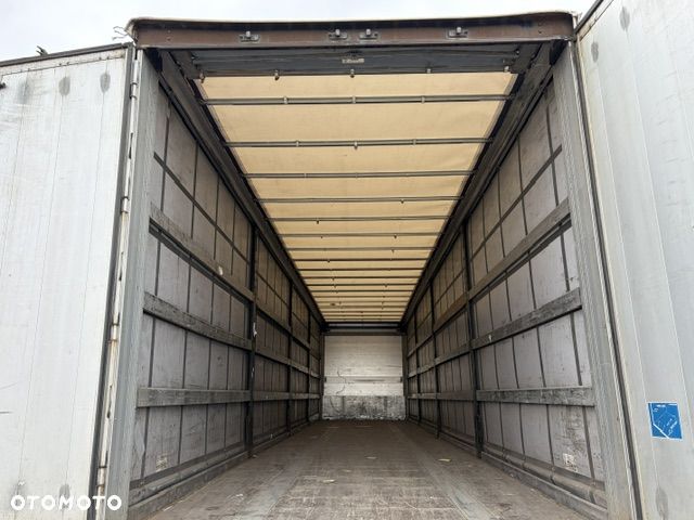 Schwarzmuller Kurtyna, SAF, oś podnoszona, dach podnoszony - 12