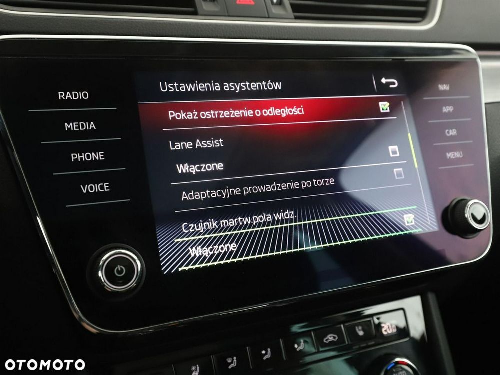 Skoda Superb 2.0 TDI 4x4 DSG Premium Edition - 29