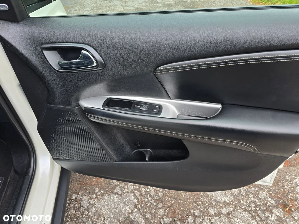 Fiat Freemont 2.0 Multijet Black Code AWD - 18