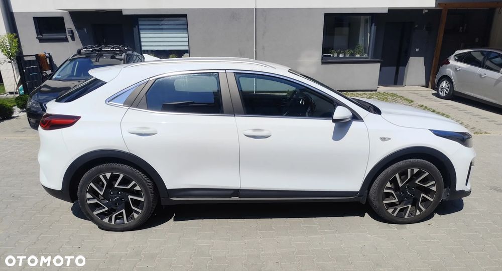 Kia XCeed 1.5 T-GDI M DCT - 3