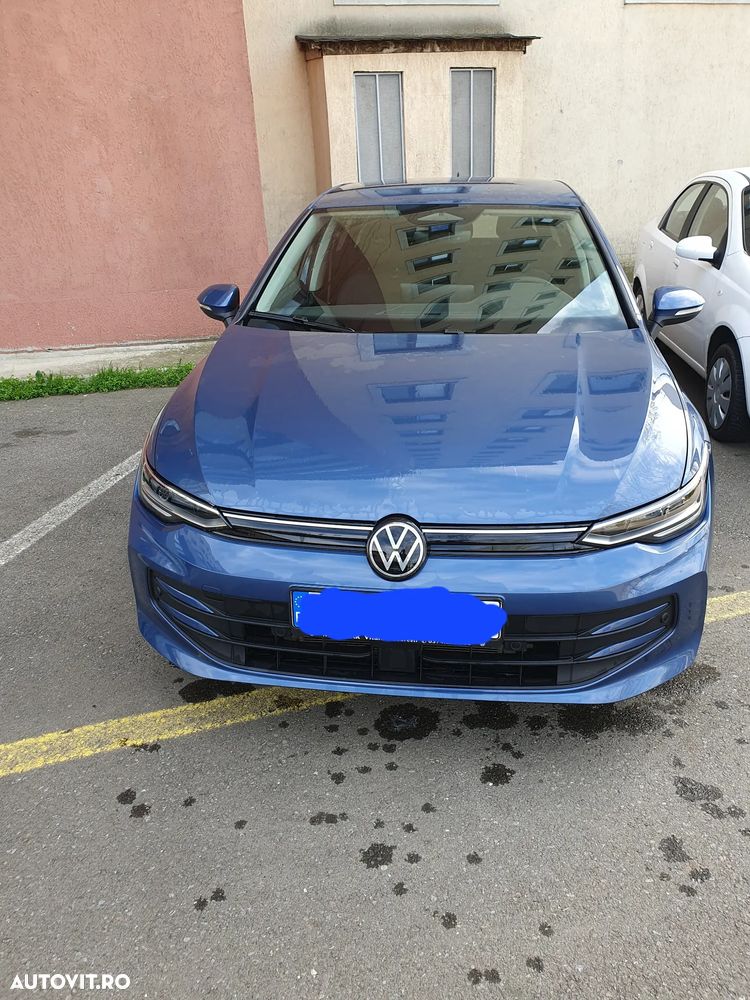 Volkswagen Golf 1.5 eTSI DSG MHEV Life - 1