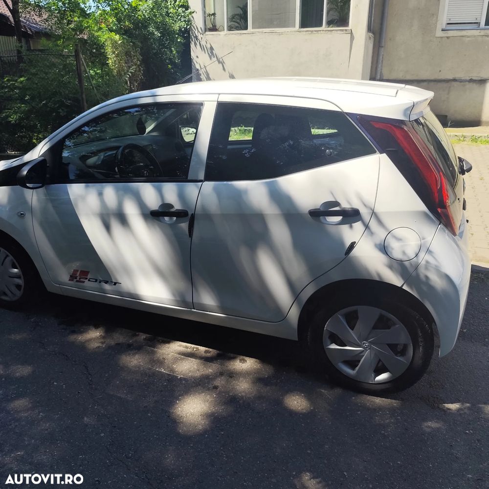 Toyota Aygo - 2