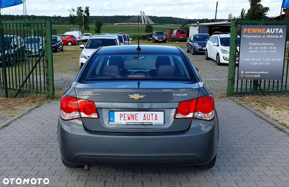 Chevrolet Cruze - 5
