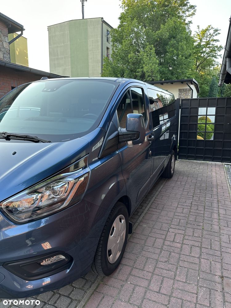 Ford Tourneo Custom 2.0 EcoBlue L2 Trend - 2