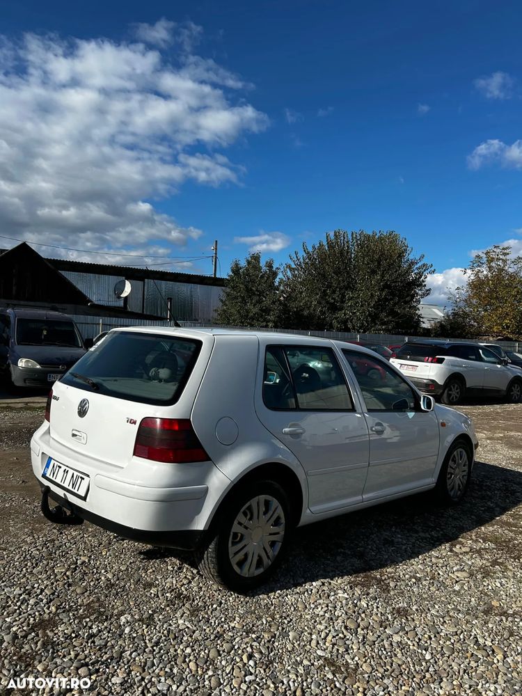 Volkswagen Golf 1.9 TDI - 5