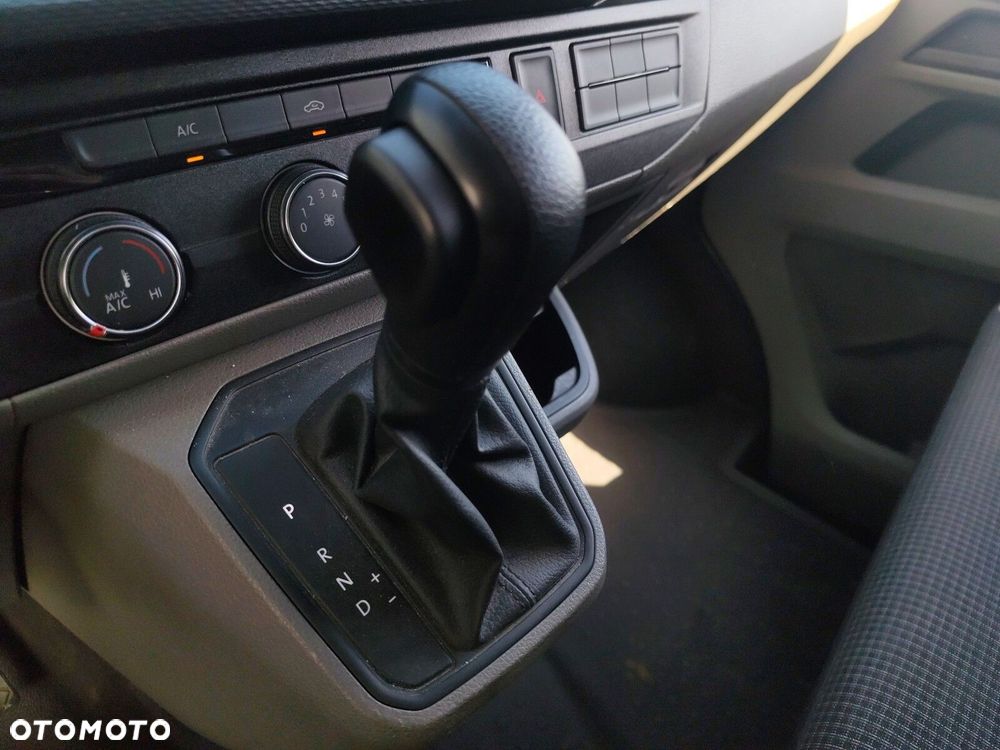 Volkswagen Transporter DSG - 23