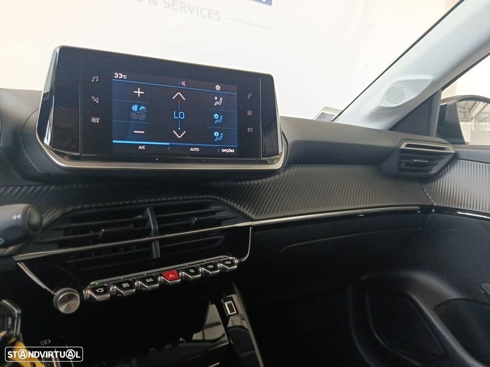 Peugeot 208 1.2 PureTech Allure Pack EAT8 - 20