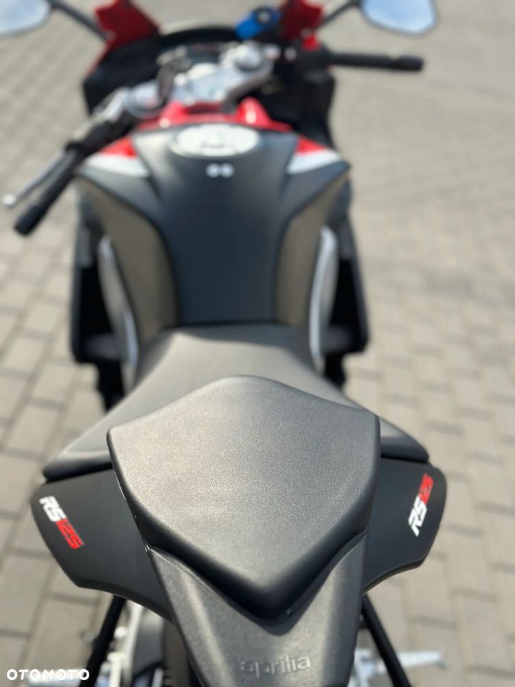 Aprilia RS - 12