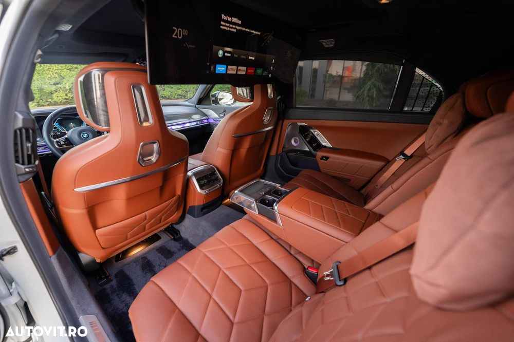 BMW M7 M760e xDrive AT PHEV - 15