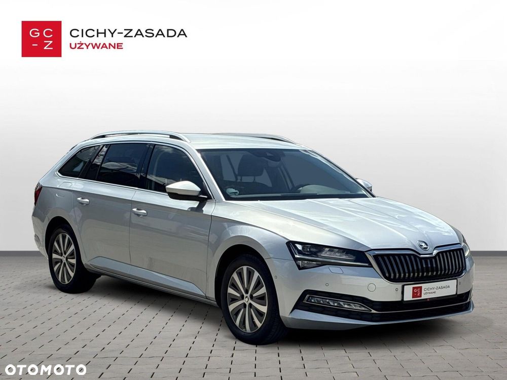 Skoda Superb 2.0 TDI SCR Style DSG - 8