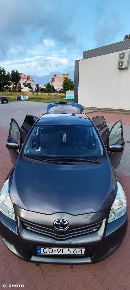 Toyota Verso 1.8 Sol 7os MS - 19
