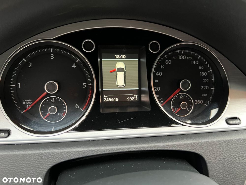 Volkswagen Passat Alltrack 2.0 TDI 4Motion DSG BlueMotion Tec - 11