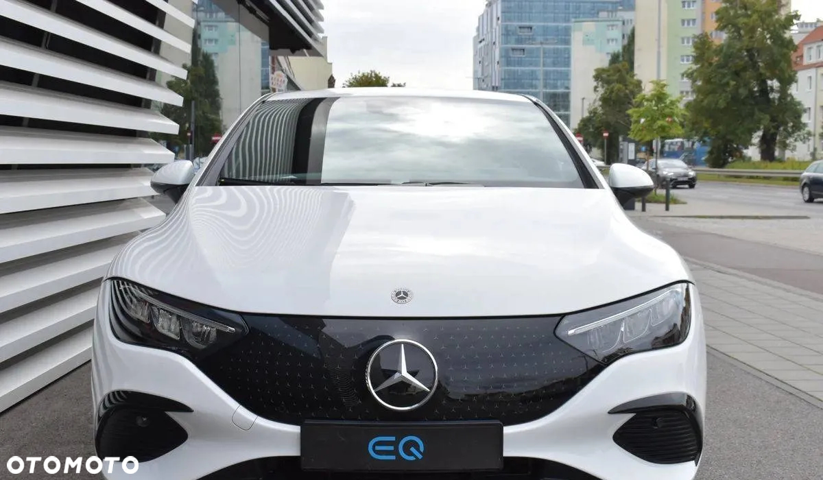 Mercedes-Benz EQE 350 89kWh Electric Art - 8
