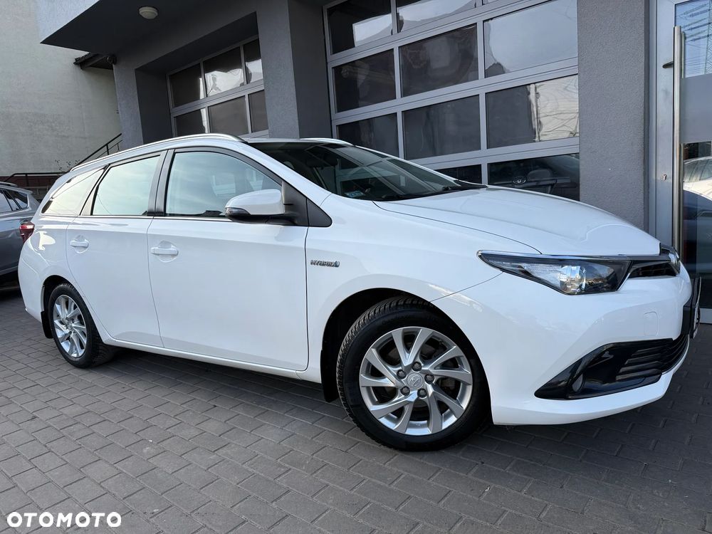 Toyota Auris Hybrid 135 Comfort - 18
