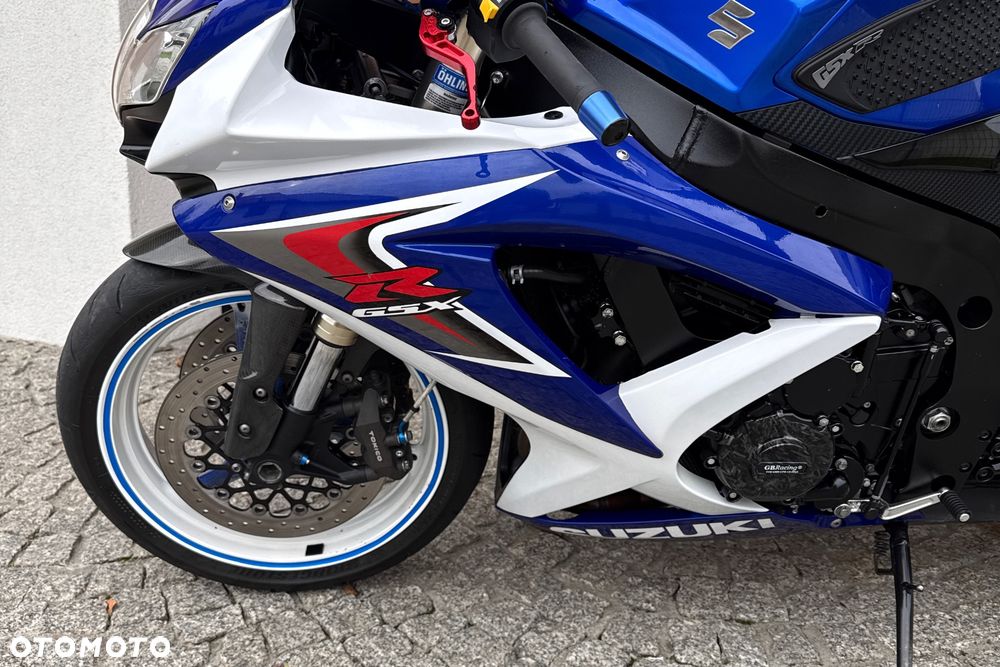 Suzuki GSX-R - 24