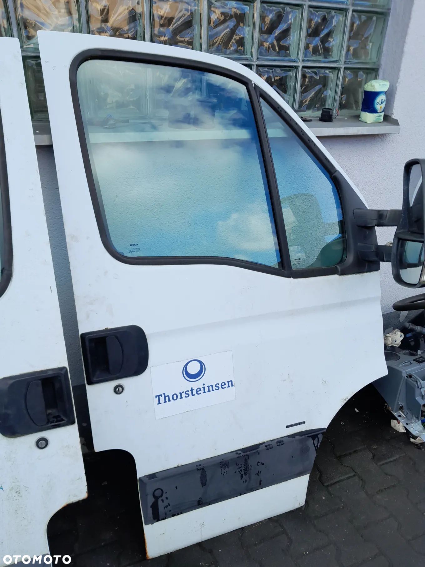 Drzwi prawe gołe Iveco Daily 09r - 1