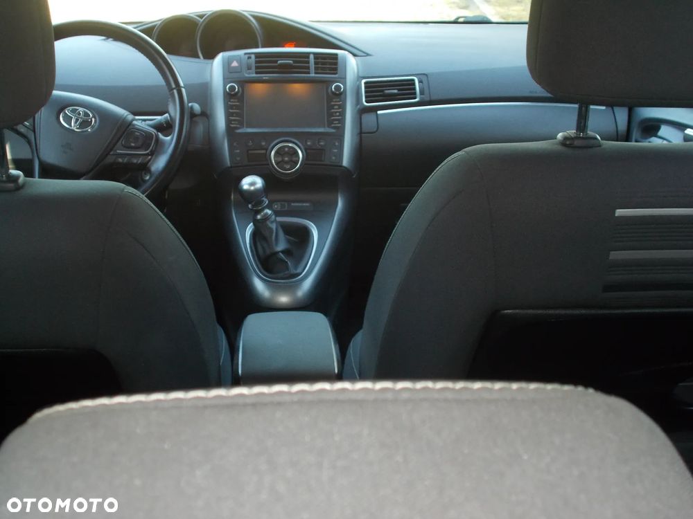 Toyota Verso 1.6 D-4D 7-Sitzer Start/Stop Executive - 6