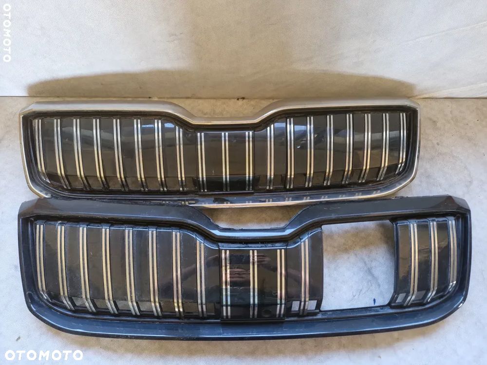 Skoda Superb III 3 Lift 3V0 Atrapa Grill Hybryda - 3