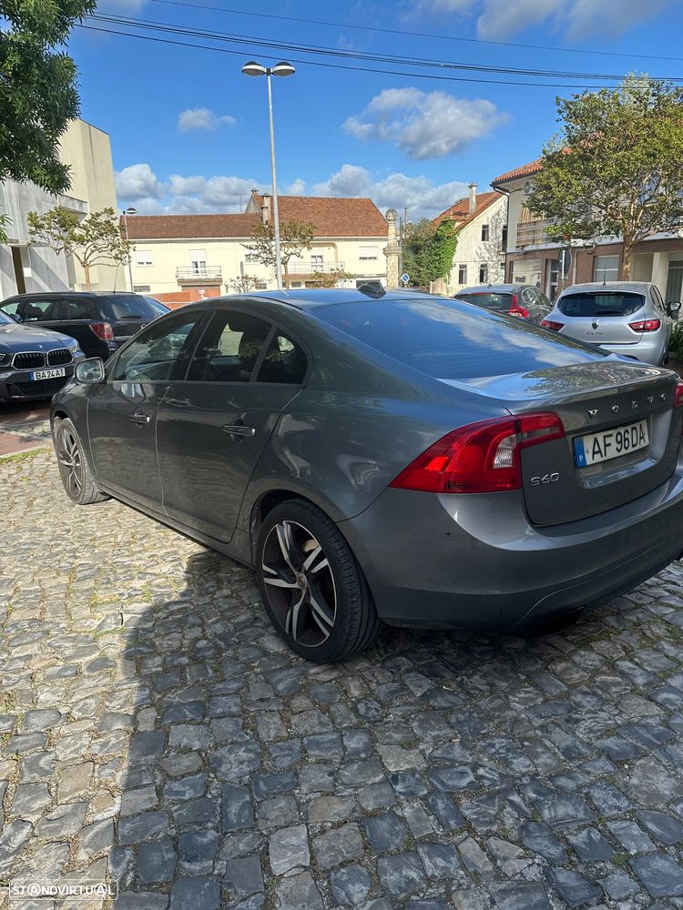 Volvo S60 D4 Momentum - 6