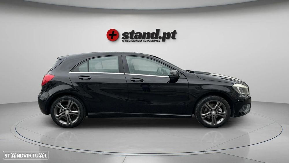 Mercedes-Benz A 200 CDI (BlueEFFICIENCY) - 4