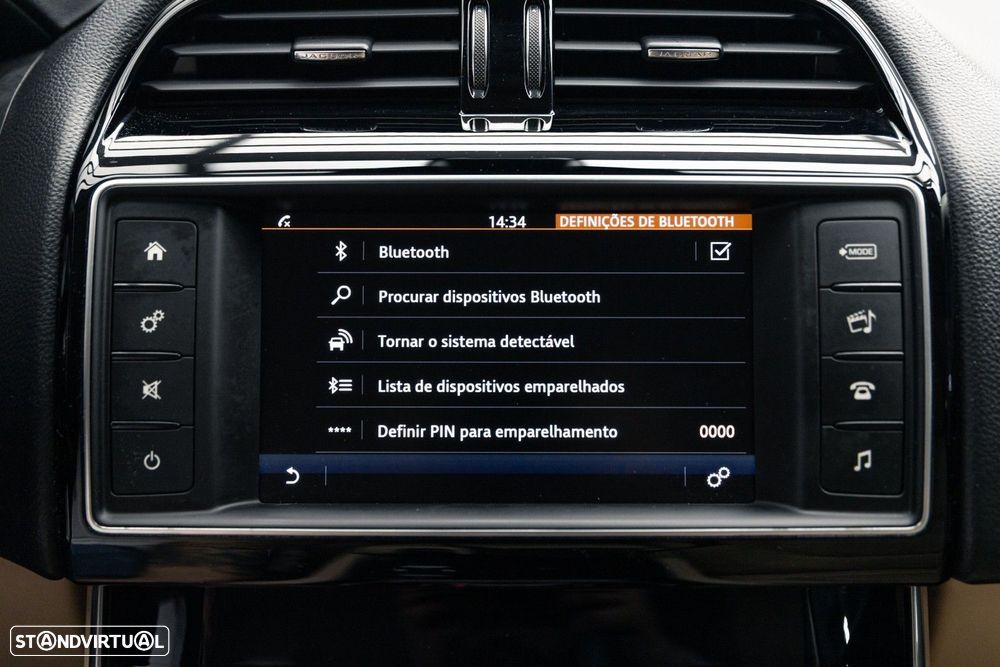 Jaguar XE 2.0 D Prestige Aut. - 37