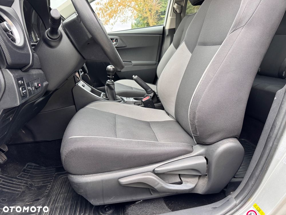 Toyota Auris 1.6 Comfort - 21