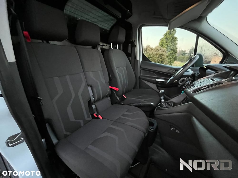 Ford Transit Connect L2 - 19