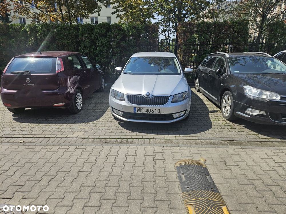 Skoda Octavia 2.0 TDI Elegance - 2