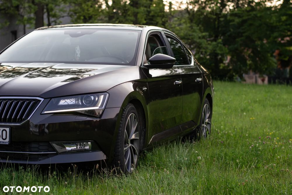 Skoda Superb 2.0 TDI 4x4 L&K DSG - 3