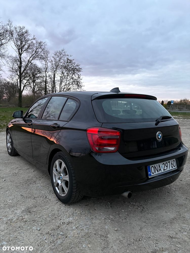 BMW Seria 1 120d - 5