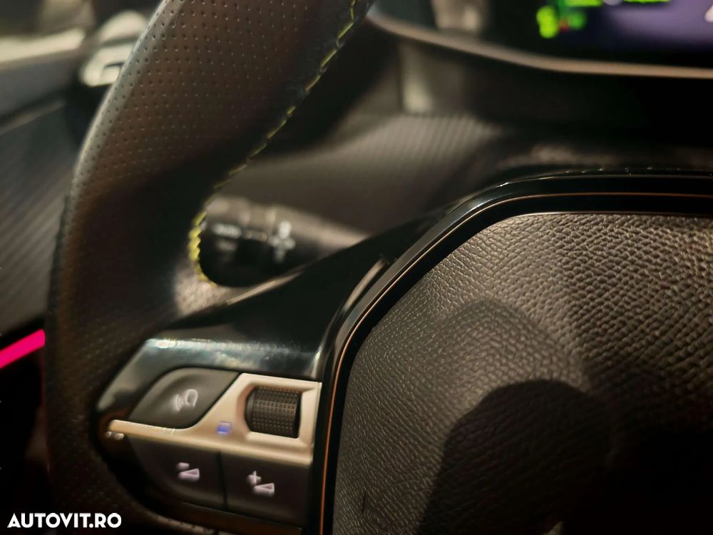 Peugeot 2008 PureTech 130 Stop&Start GT-Line Edition - 19