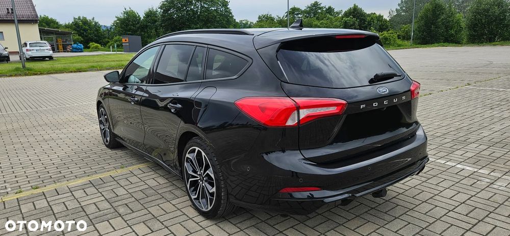 Ford Focus 1.5 EcoBoost Start-Stopp-System ST-LINE - 4