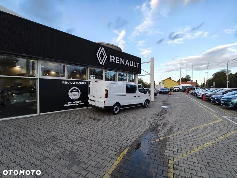 Renault Trafic Furgon Brygadowy 6miejscowy - 4
