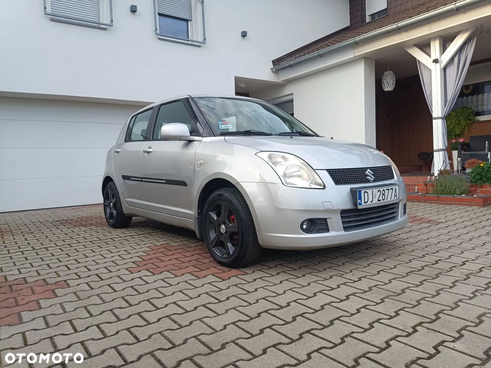 Suzuki Swift 1.3 GS / Premium 4WD - 10