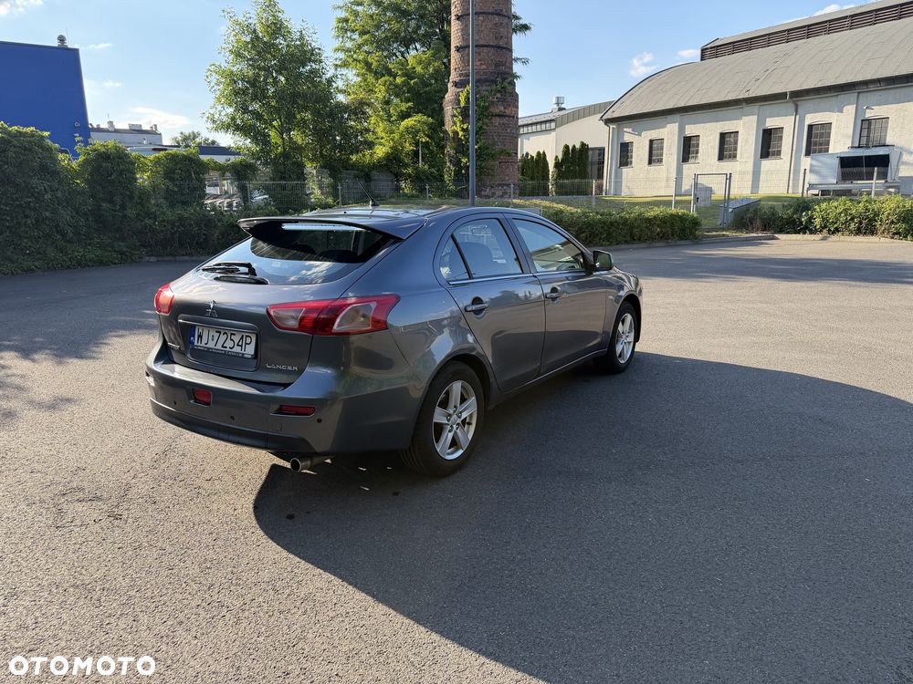 Mitsubishi Lancer Evolution - 3
