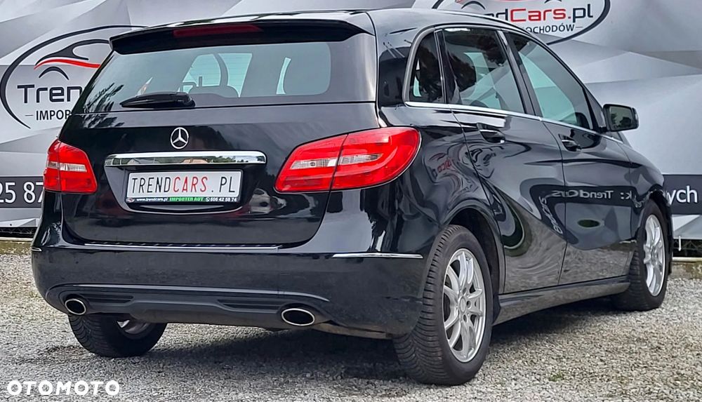 Mercedes-Benz Klasa B 180 Edition - 29