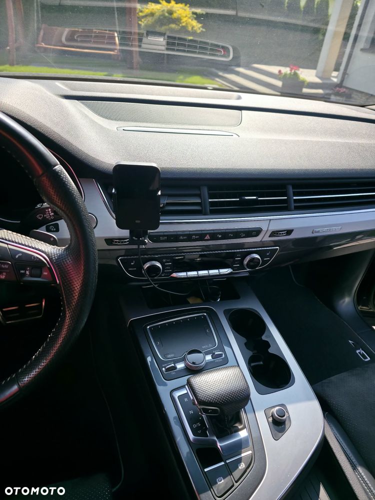 Audi Q7 - 2