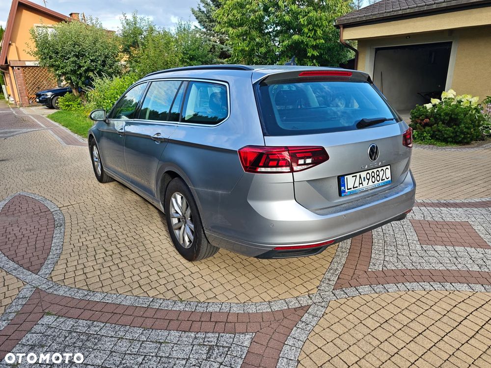 Volkswagen Passat - 6