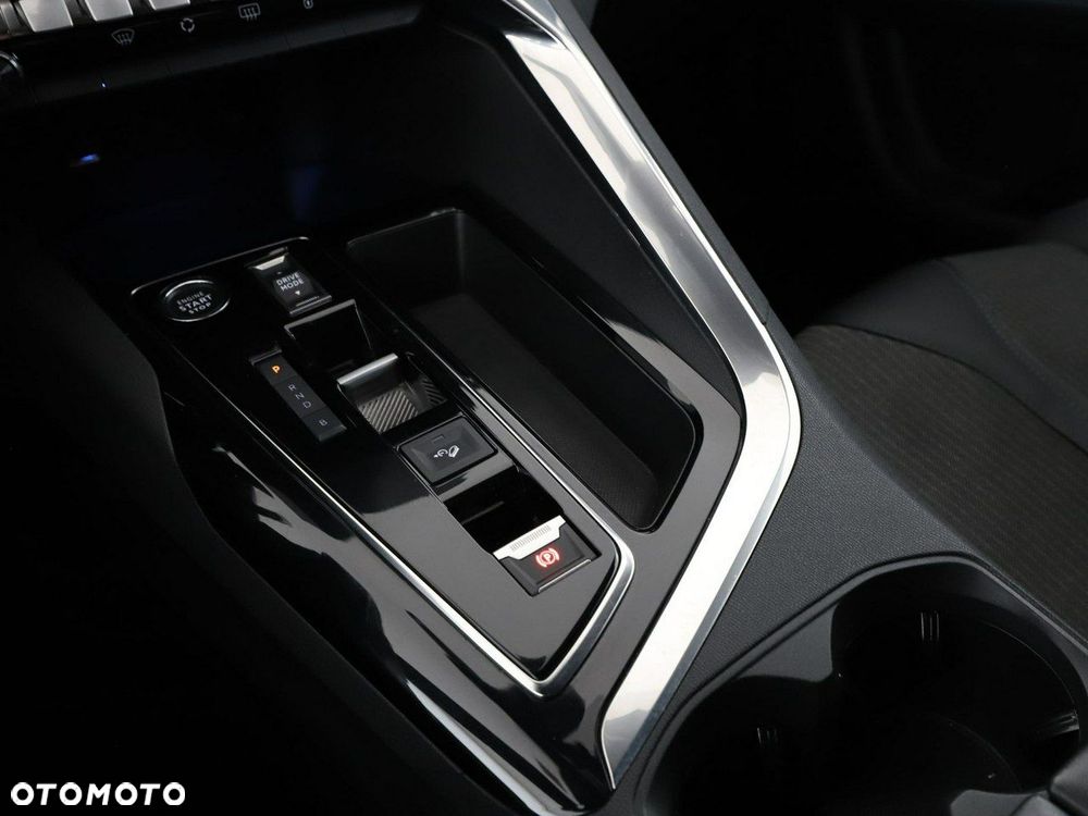 Peugeot 3008 Hybrid4 300 e-EAT8 Allure Pack - 30
