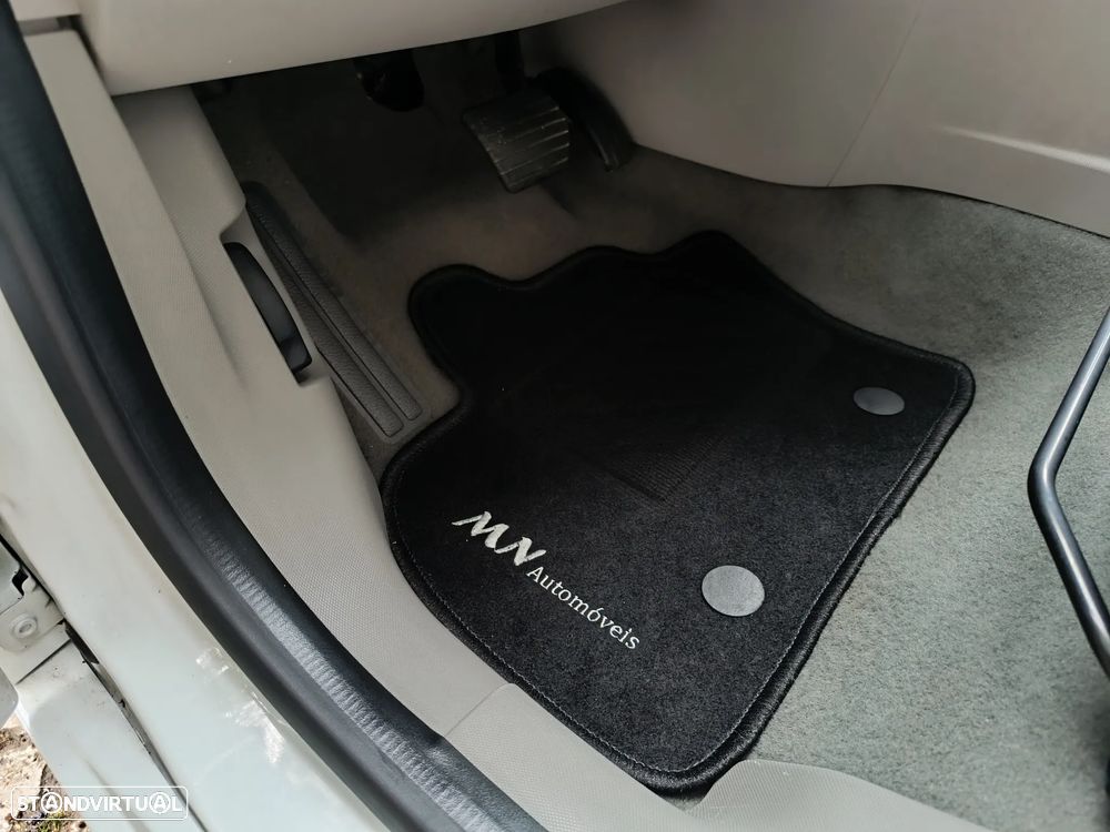 Renault Zoe (c/ Bateria) 41 kwh Intens - 10