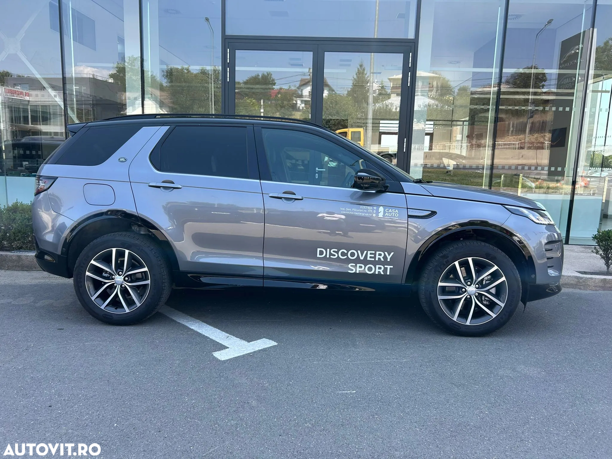 Land Rover Discovery Sport - 23