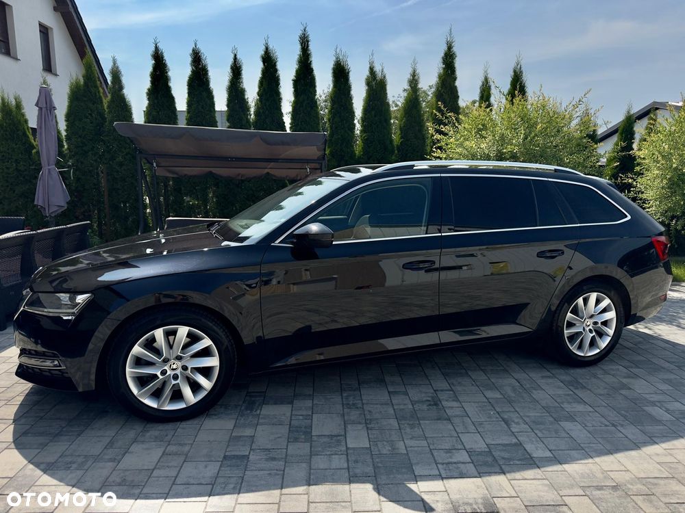 Skoda Superb 2.0 TDI SCR Style DSG - 1