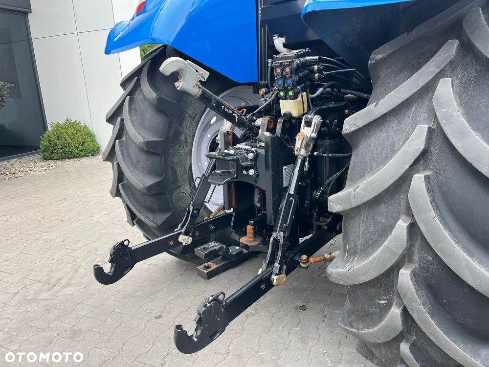 New Holland T 6080 - 9