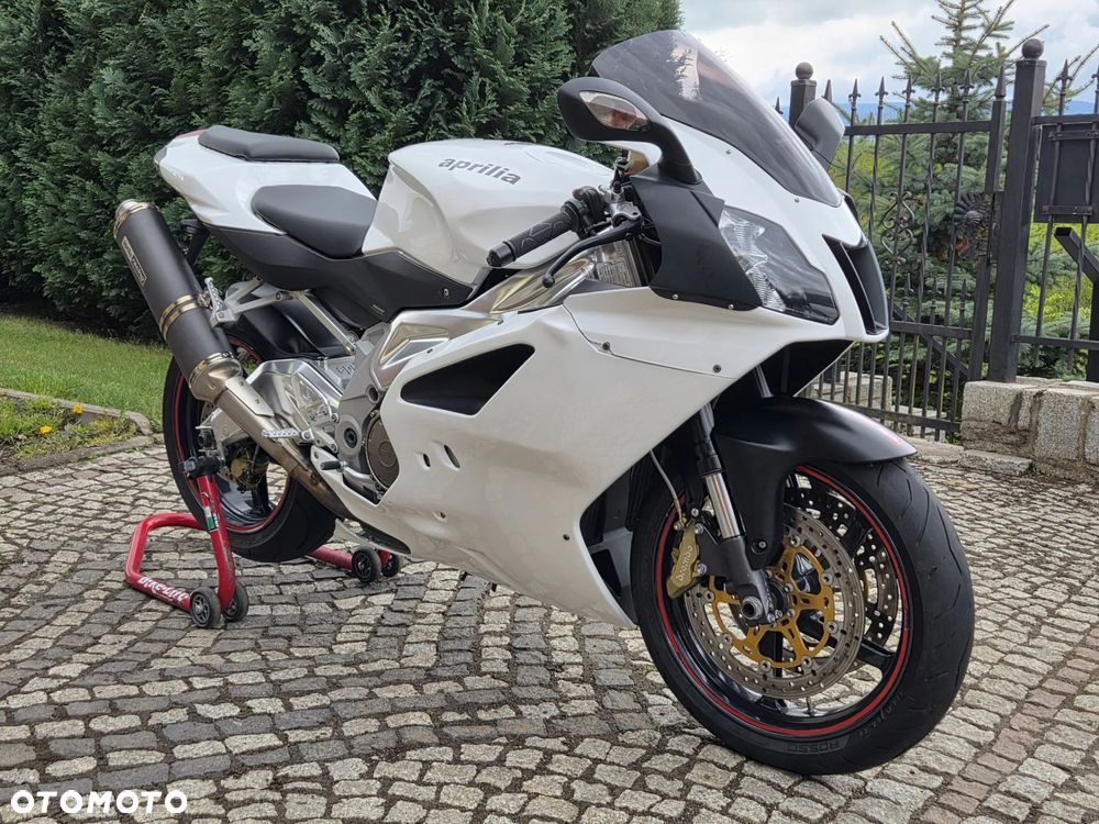 Aprilia RSV - 2